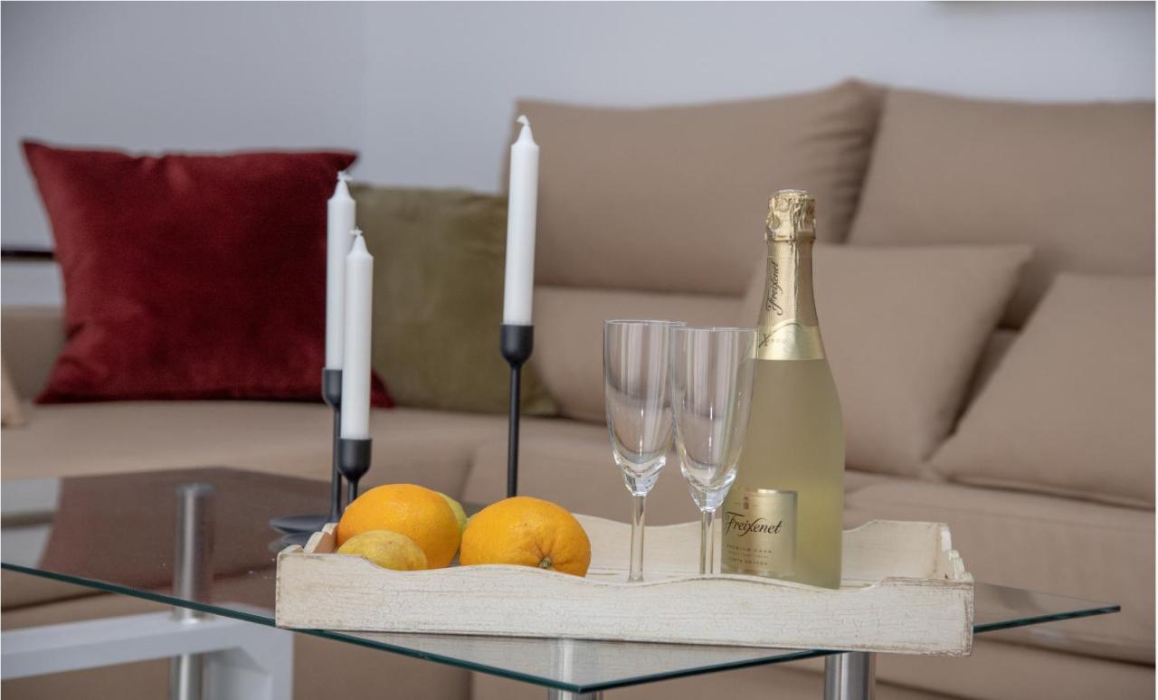 Apartment Family 6 Beachfront Corralejo By Holidays Home Εξωτερικό φωτογραφία